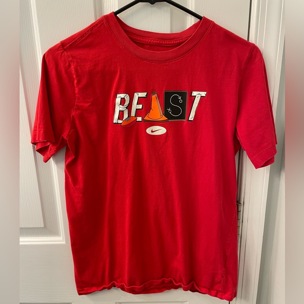 Nike football shirt, beast YL